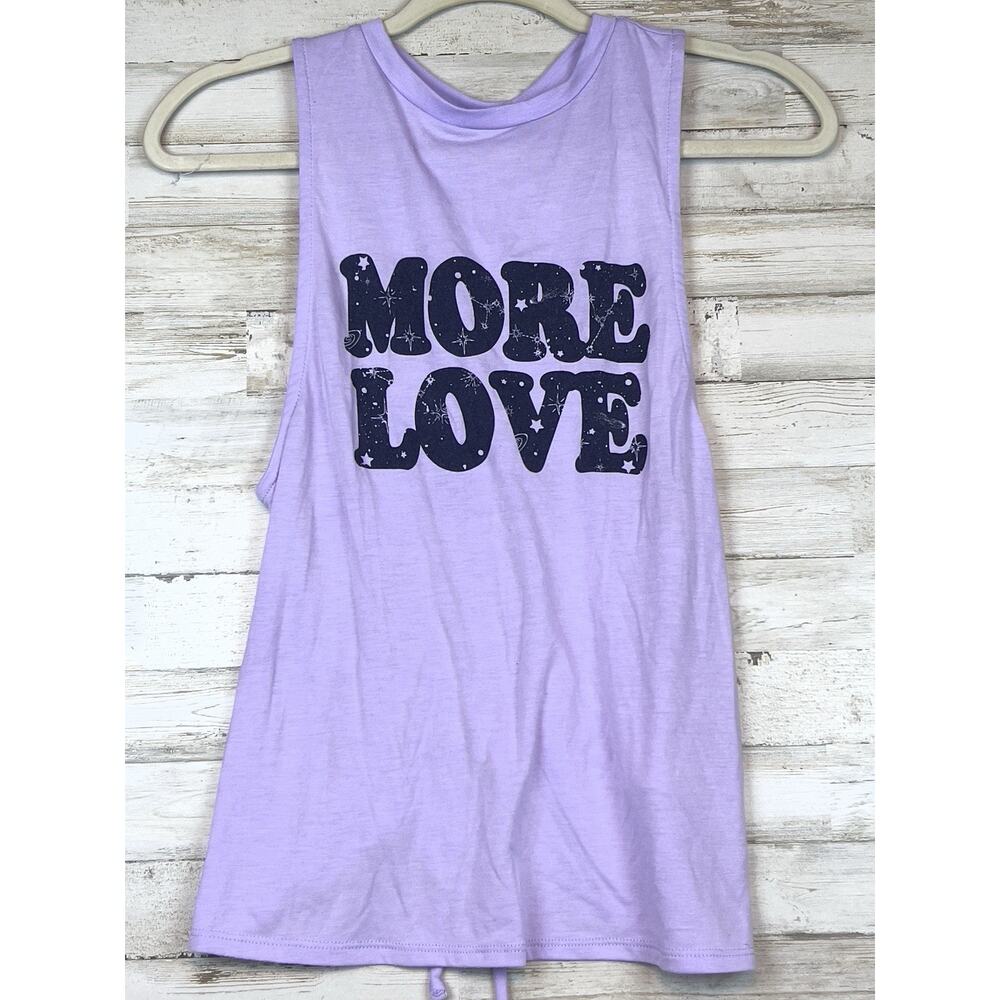 NWT No Boundaries Tank Top “MORE LOVE” Juniors Size Small Purple Cinched Back